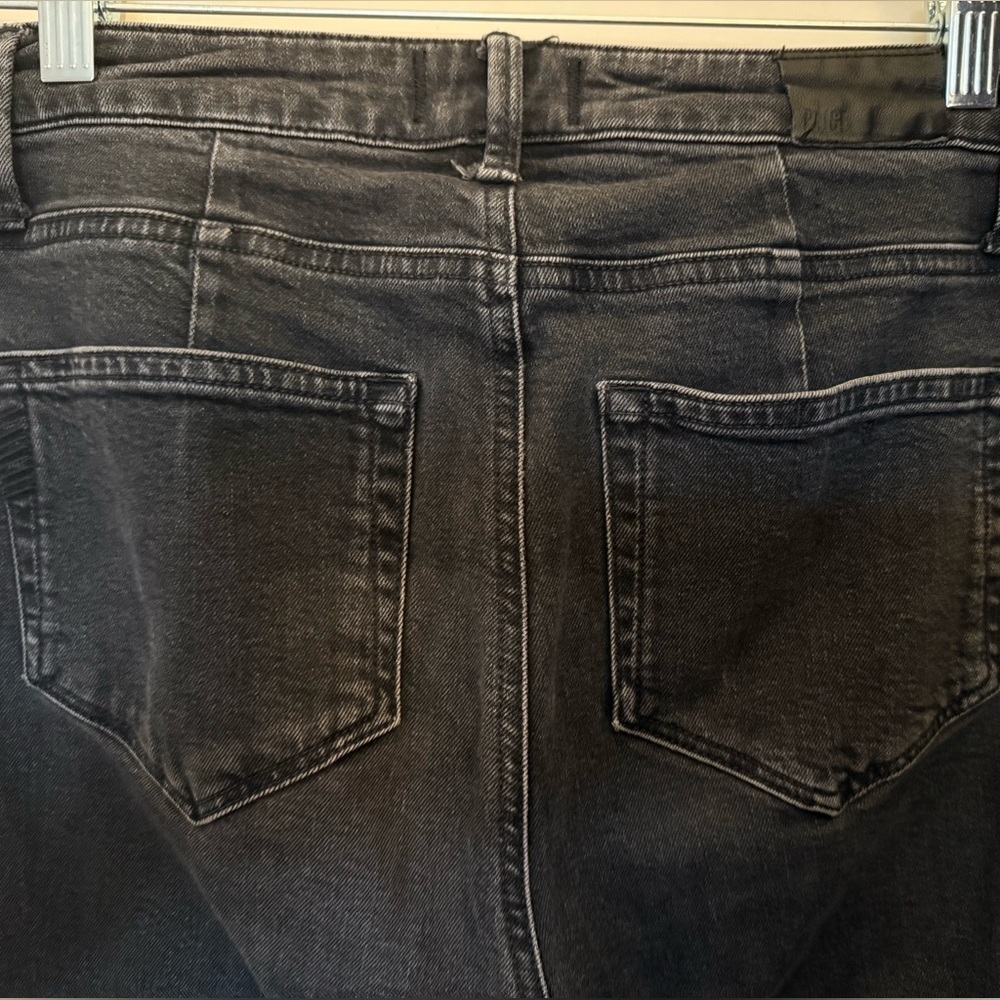 Paige Sarah Slim High Rise Jeans Raw Hem & Zippers in Virgo Black Size 28 - Picture 6 of 16